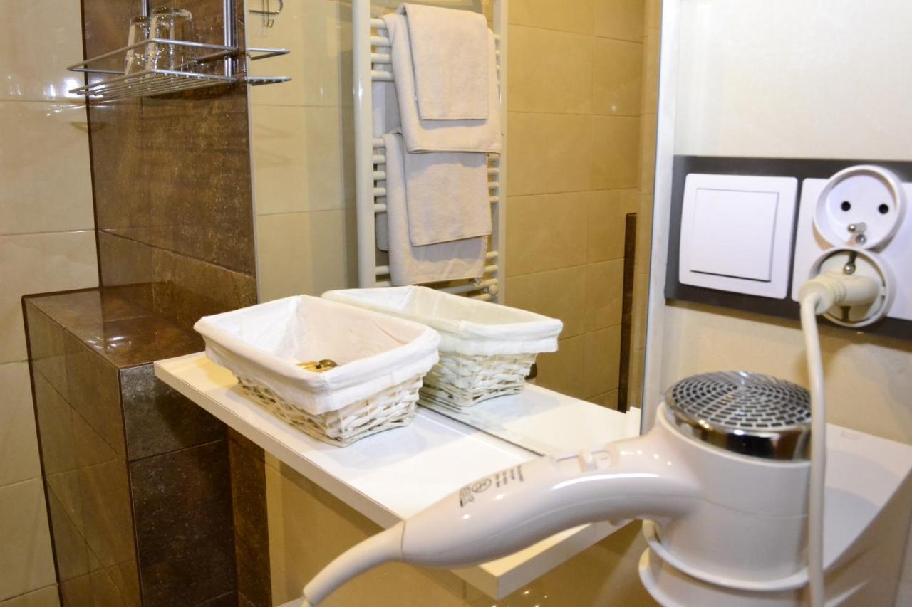 Comfort-24 Słupca Extérieur photo