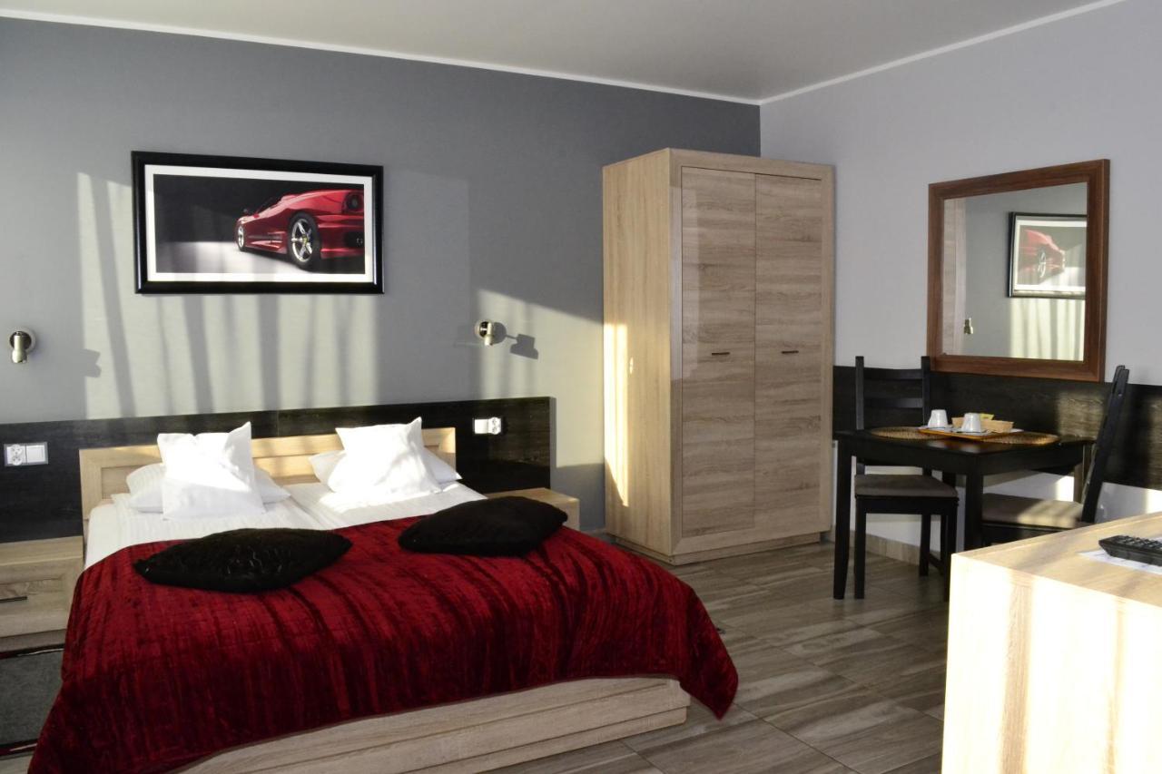 Comfort-24 Słupca Extérieur photo