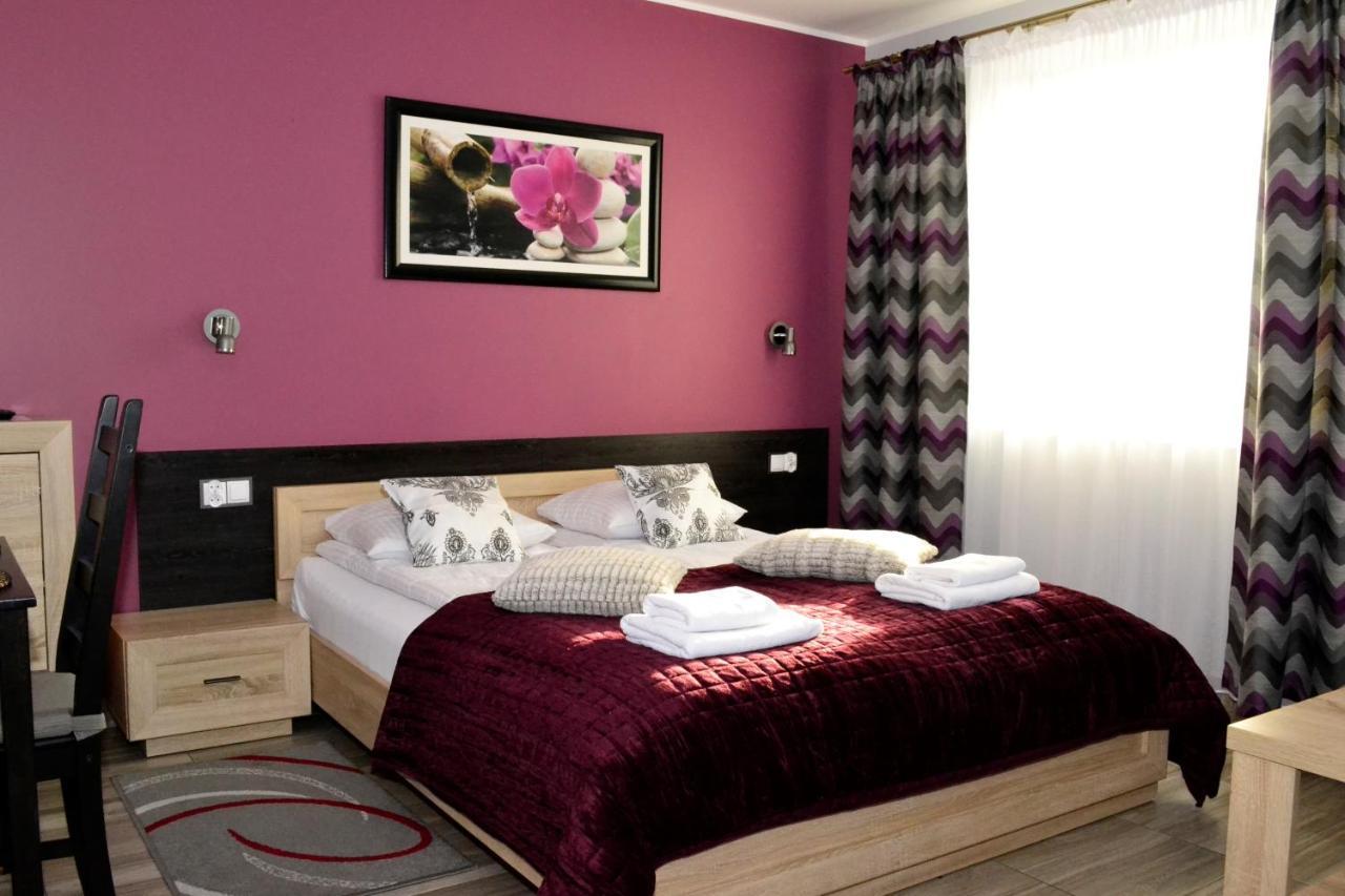 Comfort-24 Słupca Extérieur photo