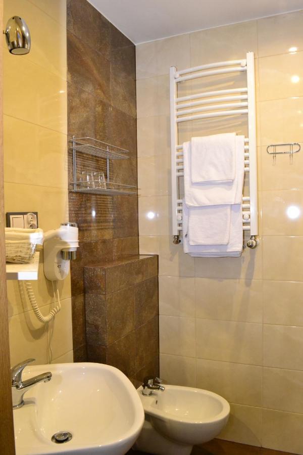 Comfort-24 Słupca Extérieur photo